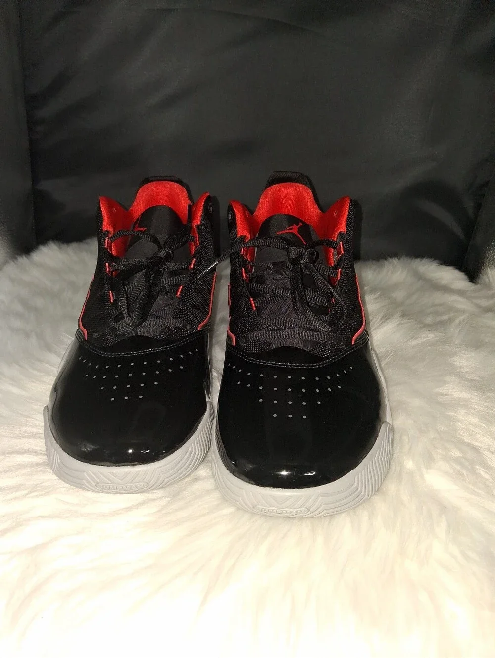 Jordan Stay LoyalMid-Top Sneakers